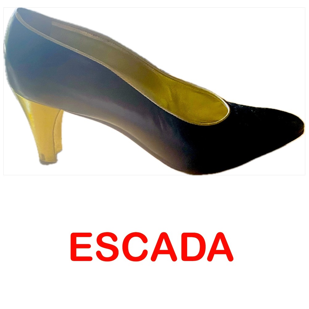 Escada Vintage Dark Navy Leather Classic Pumps Heels Size 8 Retail $395